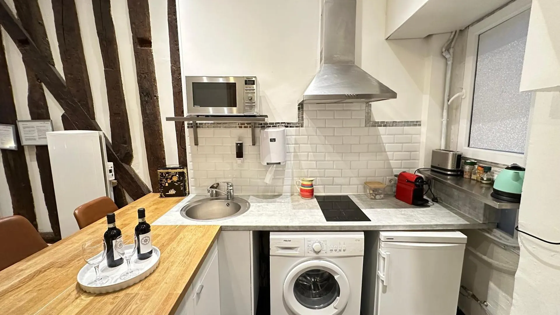 Apartament St Paul Marais Flat Ground Floor Paryż