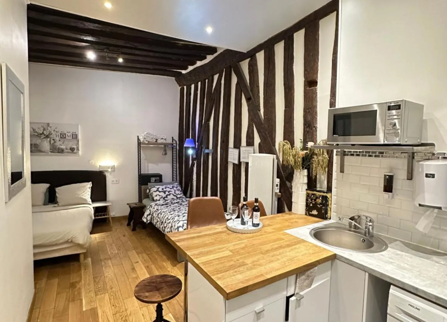 Apartament St Paul Marais Flat Ground Floor Paryż